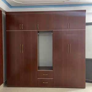 Tủ quần áo GPM037