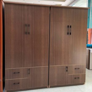 Tủ quần áo GPM061